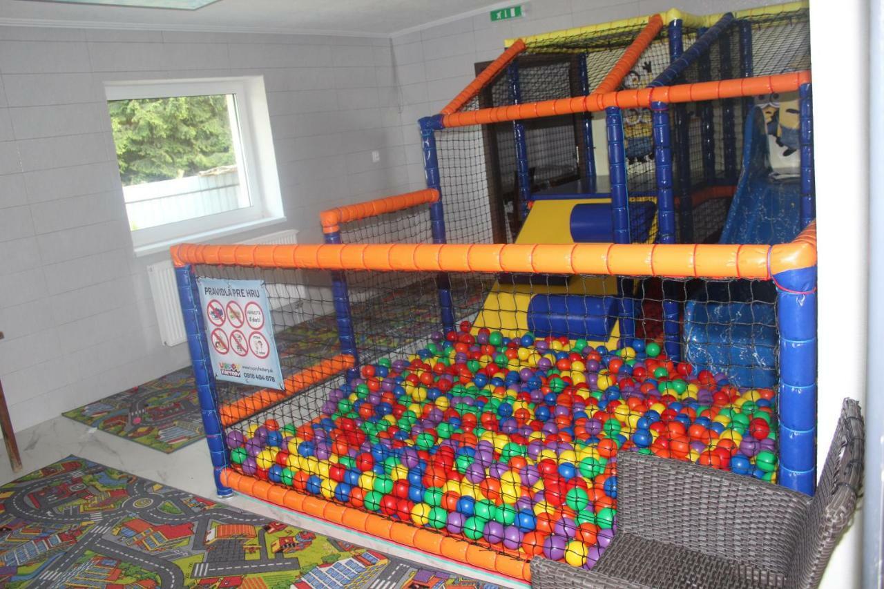 Hotel Chio Vázsec Kültér fotó