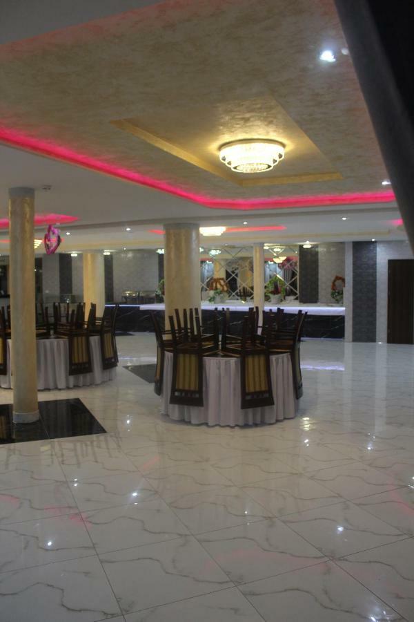 Hotel Chio Vázsec Kültér fotó