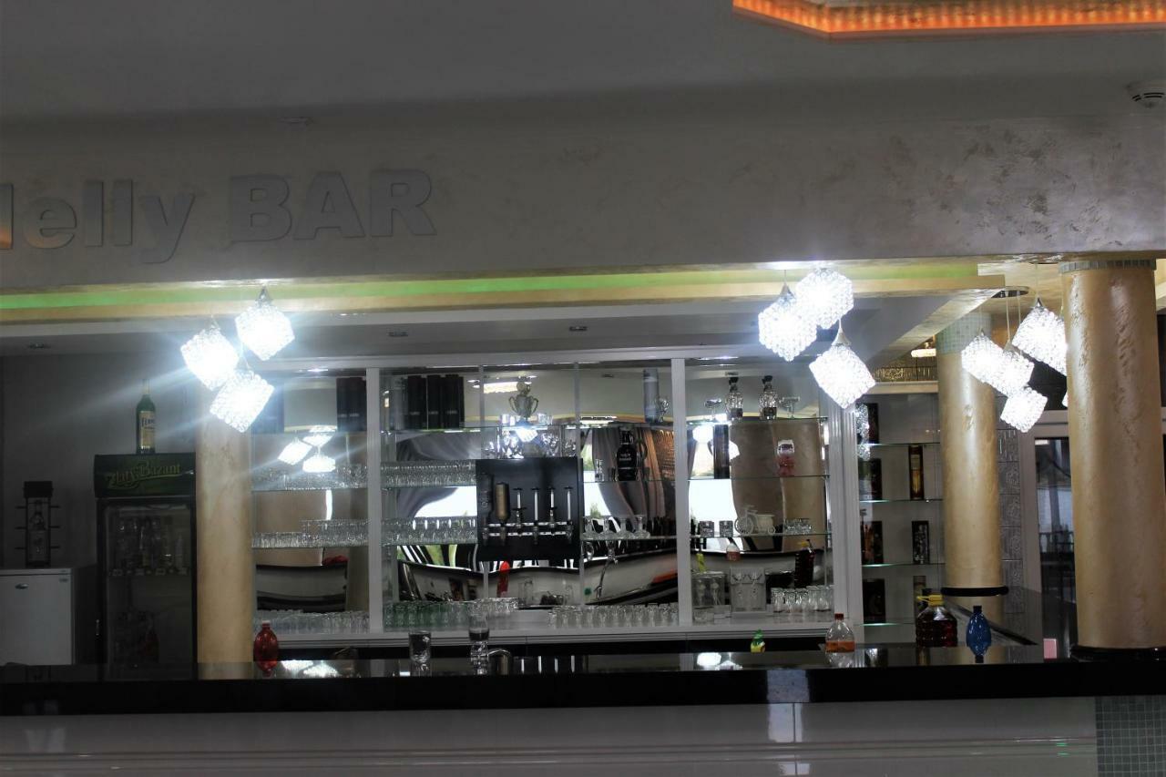 Hotel Chio Vázsec Kültér fotó