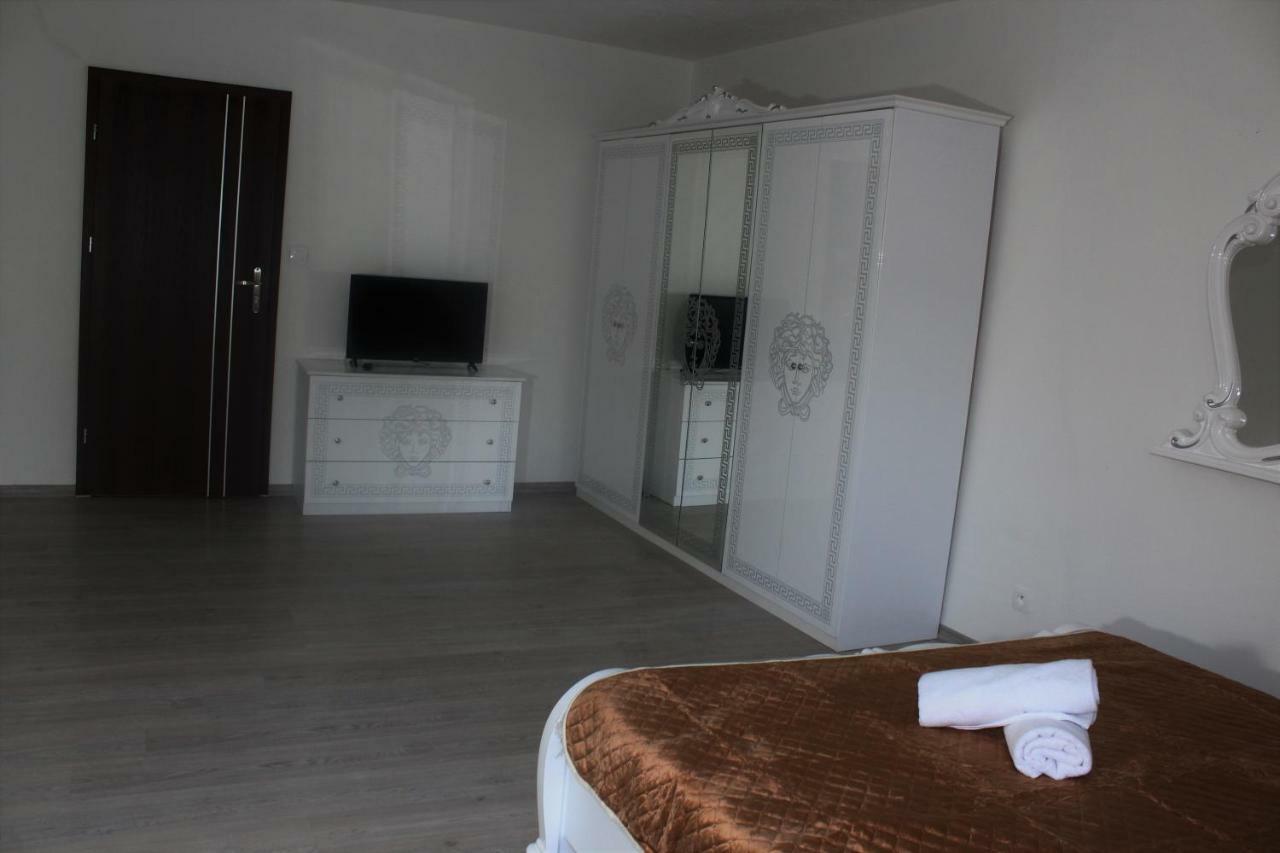 Hotel Chio Vázsec Kültér fotó